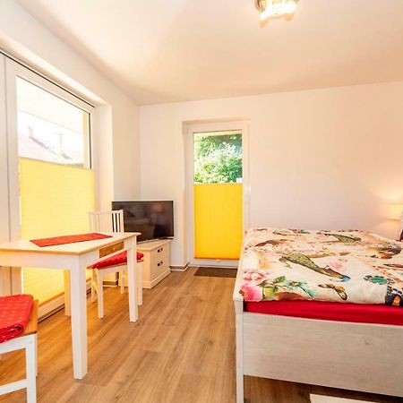 Villa Mia Nr 1 Mit Terrasse Eg 1 Raum Wohnung Goehren  Exterior photo